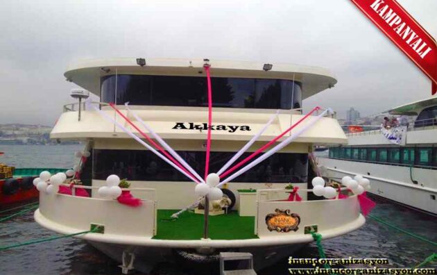 Boğazda lüks tekne turu sünnet düğün organizasyon ücretleri