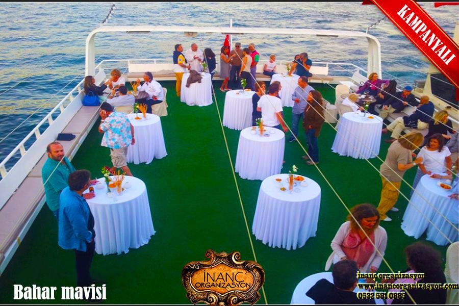 Boğazda sünnet organizasyonu tekne turu organizasyonu şirketi bahar mavisi