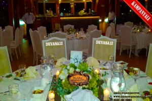 Bogazda Ada Turlari Icin En Buyuk Tekne Devasa