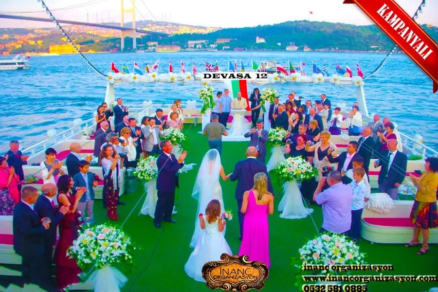 Boğazda Düğün Organizasyonları en büyük tekne fırsatı devasa 12