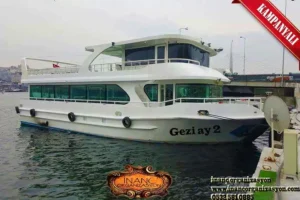 Bogazda Kiralik Tekne