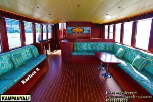 Bogazda Kucuk Teknede Aksam Yemegi Tur Ucretleri Karlica