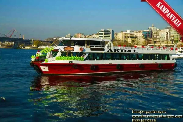 Akdal Davet Teknesi İstanbul Boğazı turu