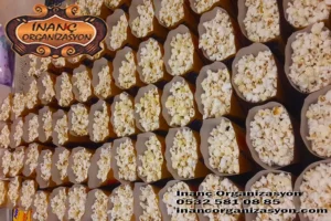 Mezuniyet Icin Patlamis Misir