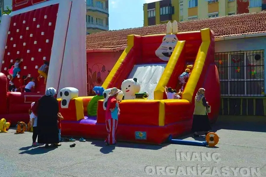 Müzikli şişme oyun parkı fiyatları