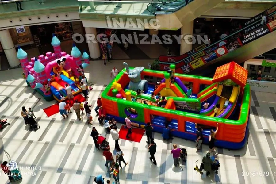 Şişme oyun parkı etkinliği avm